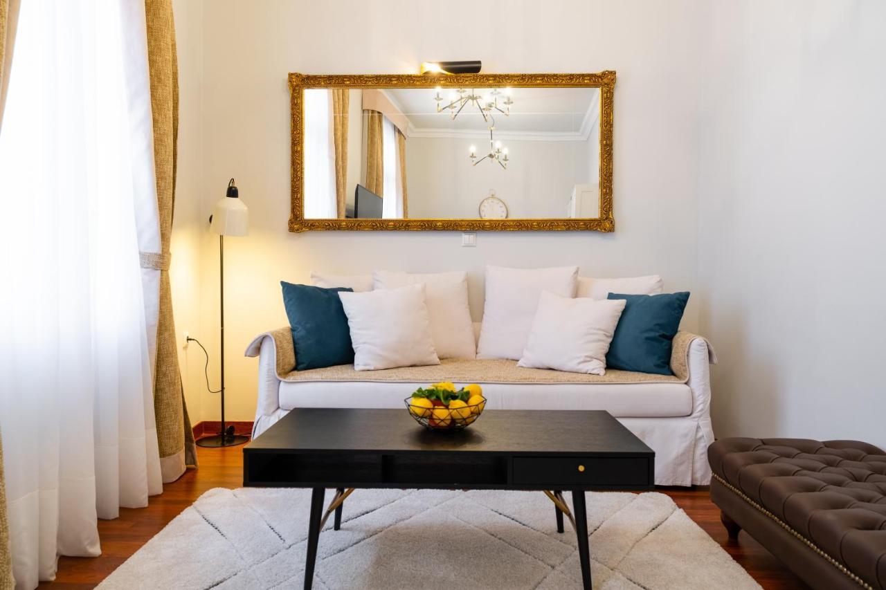 Asty Luxury Apartments أثينا المظهر الخارجي الصورة