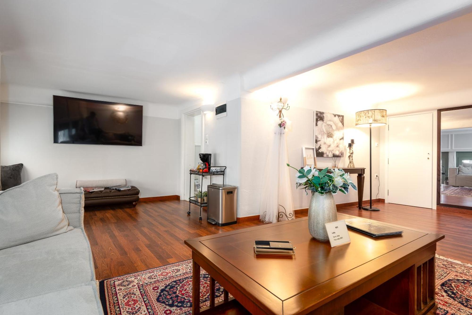 Asty Luxury Apartments أثينا المظهر الخارجي الصورة