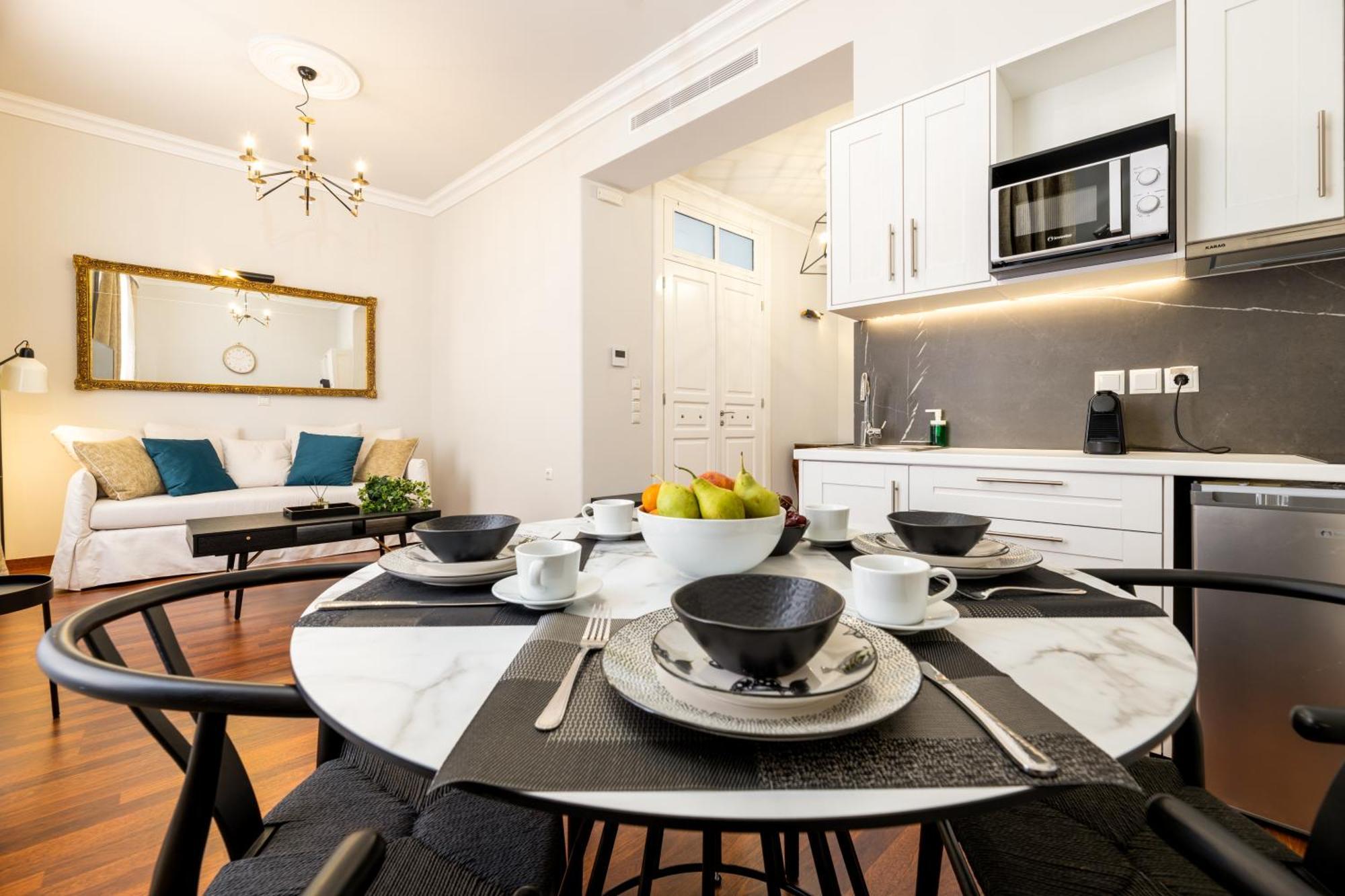 Asty Luxury Apartments أثينا المظهر الخارجي الصورة